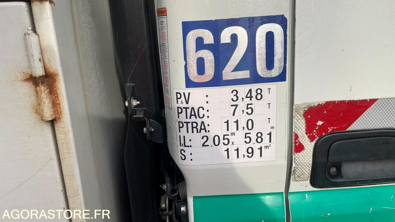 MITSUBISHI / FUSO canter - Truck: picture 4 MITSUBISHI / FUSO canter - Truck: picture 4