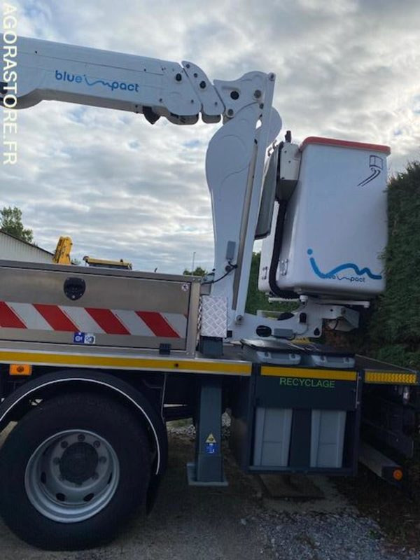 Nacelle Renault D - carrosserie France Elevateurs juin 2025 - NEUF - Truck: picture 2 Nacelle Renault D - carrosserie France Elevateurs juin 2025 - NEUF - Truck: picture 2