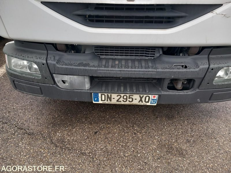 PORTEUR RENAULT MIDLUM - 2005 - 282789 Kms - Truck: picture 2 PORTEUR RENAULT MIDLUM - 2005 - 282789 Kms - Truck: picture 2