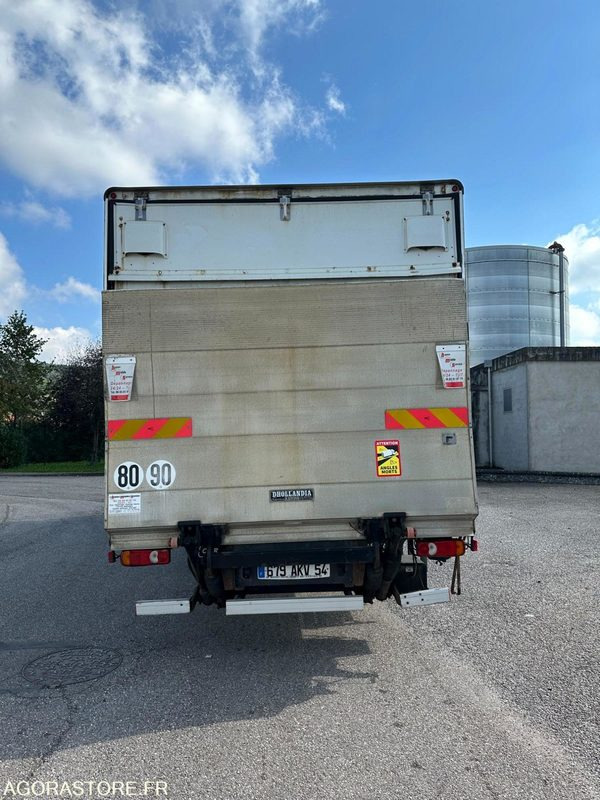 PORTEUR ROUTIER - RENAULT - MIDLUM - 2008 / 862 960 KM - 679AKV54 - Truck: picture 2 PORTEUR ROUTIER - RENAULT - MIDLUM - 2008 / 862 960 KM - 679AKV54 - Truck: picture 2