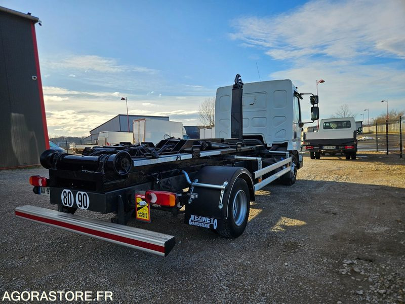 Renault Midlum POLYBENNE PTAC 10T 160 DXI Empattement 3800 - Truck: picture 1 Renault Midlum POLYBENNE PTAC 10T 160 DXI Empattement 3800 - Truck: picture 1