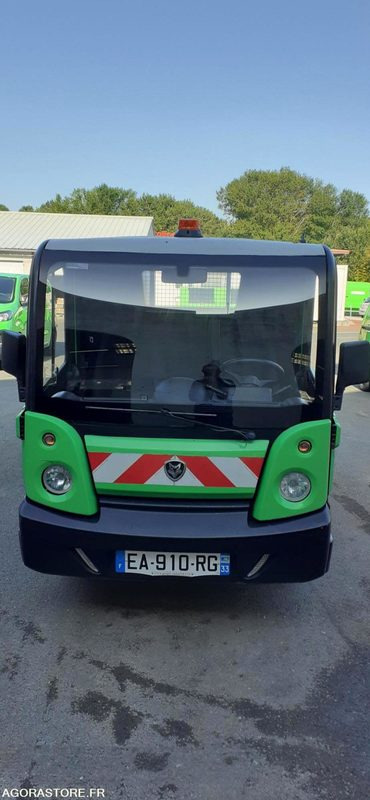 VEHICULE ELECTRIQUE GOUPIL G5 LITHIUM - Electric utility vehicle: picture 1 VEHICULE ELECTRIQUE GOUPIL G5 LITHIUM - Electric utility vehicle: picture 1