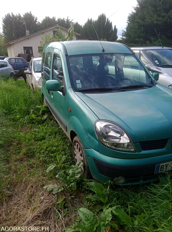Kangoo 1.5 dci 65 multispace - 2005 - 246 359 KMS - Car: picture 4 Kangoo 1.5 dci 65 multispace - 2005 - 246 359 KMS - Car: picture 4