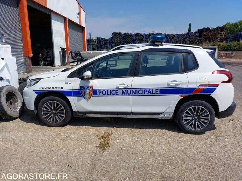 Peugeot 2008 police municipale - SUV: picture 1 Peugeot 2008 police municipale - SUV: picture 1
