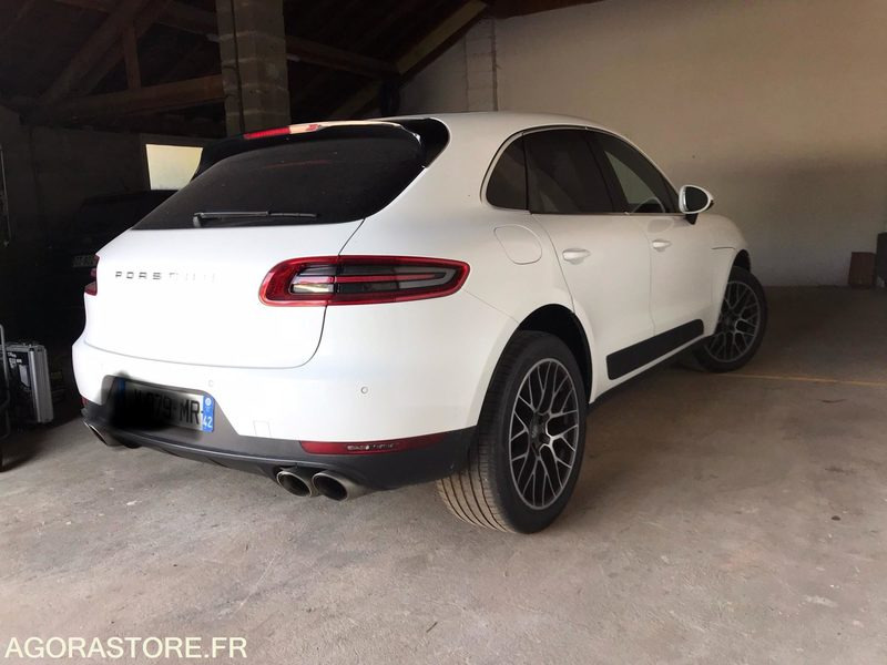 Porsche macan v6 tdi - 154 222 KM - 2015 - Car: picture 2 Porsche macan v6 tdi - 154 222 KM - 2015 - Car: picture 2