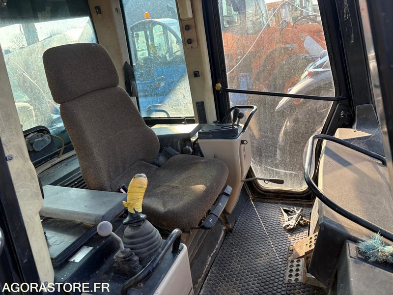 Trax 953c - Loader: picture 3 Trax 953c - Loader: picture 3