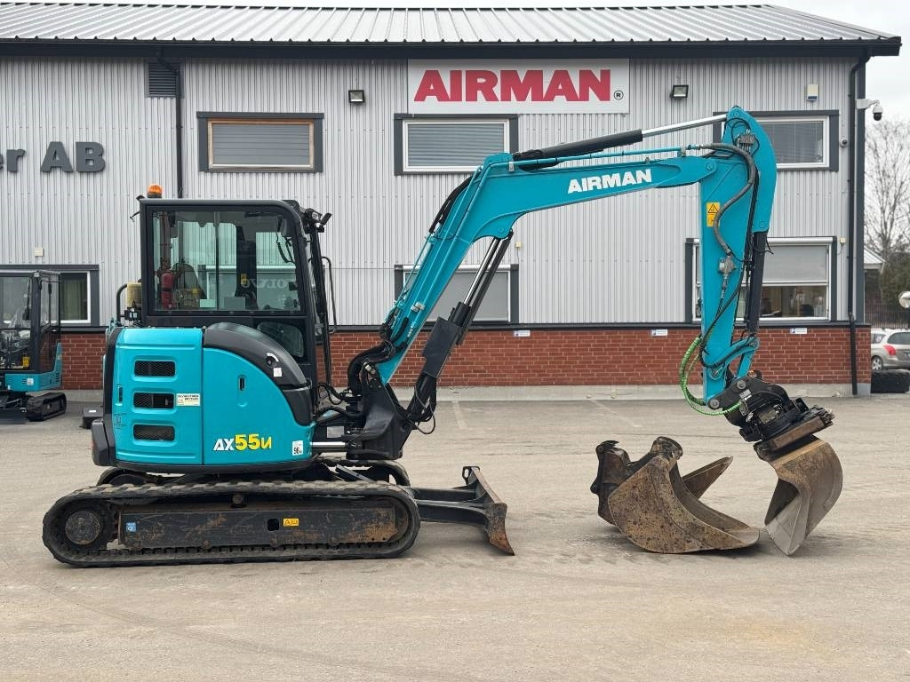 Airman AX 55 - Mini excavator: picture 1 Airman AX 55 - Mini excavator: picture 1