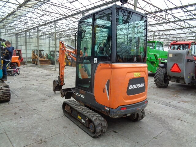 Doosan DX19 - Mini excavator: picture 1 Doosan DX19 - Mini excavator: picture 1