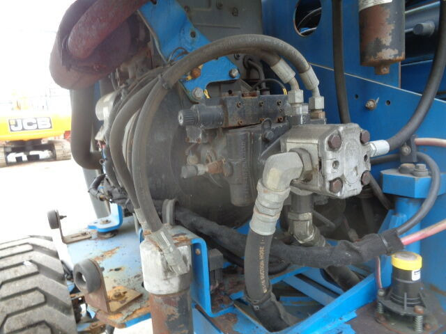 Genie Z45/25 - Articulated boom: picture 3 Genie Z45/25 - Articulated boom: picture 3