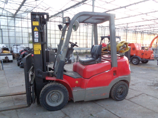 HELI 2.5 tons - LPG forklift: picture 1 HELI 2.5 tons - LPG forklift: picture 1