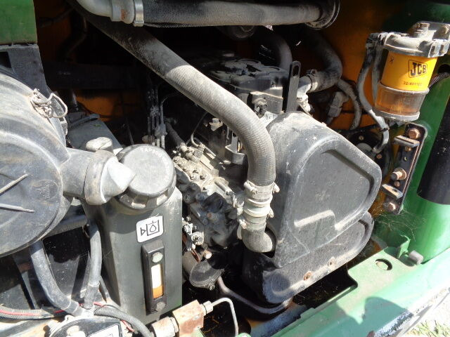 Skid steer loader JCB 135 R: picture 6