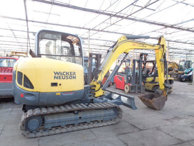 WACKER NEUSON 6003 - Crawler excavator: picture 1 WACKER NEUSON 6003 - Crawler excavator: picture 1