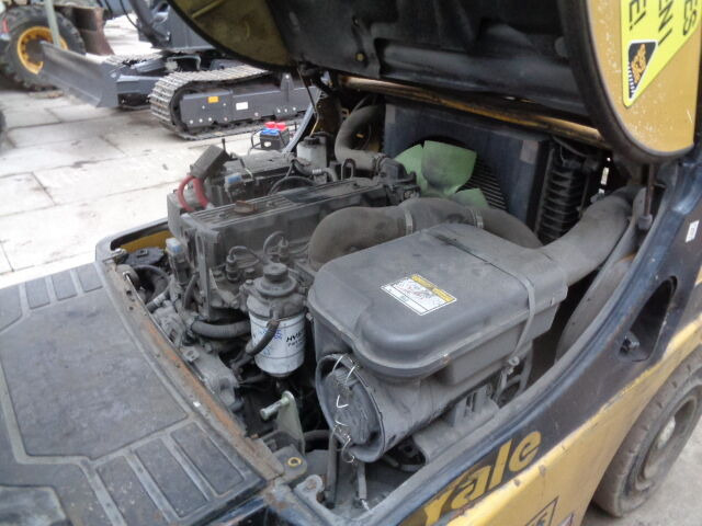 Yale GDP 35 VX - Forklift: picture 2 Yale GDP 35 VX - Forklift: picture 2