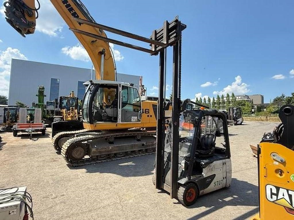 Linde E16-02 - Electric forklift: picture 4 Linde E16-02 - Electric forklift: picture 4