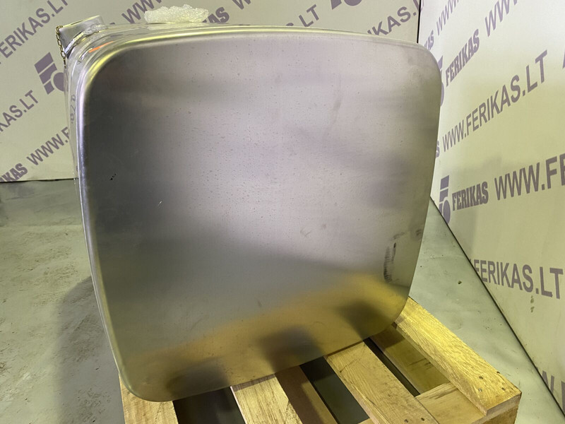 DAF New original fuel tank 445L - Fuel tank for Truck: picture 3 DAF New original fuel tank 445L - Fuel tank for Truck: picture 3