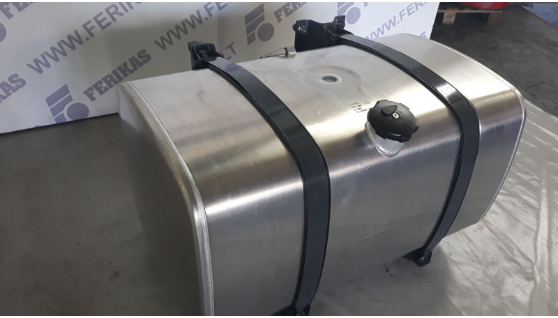 DAF OEM fuel tank 430L with brackets - Fuel tank for Truck: picture 3 DAF OEM fuel tank 430L with brackets - Fuel tank for Truck: picture 3