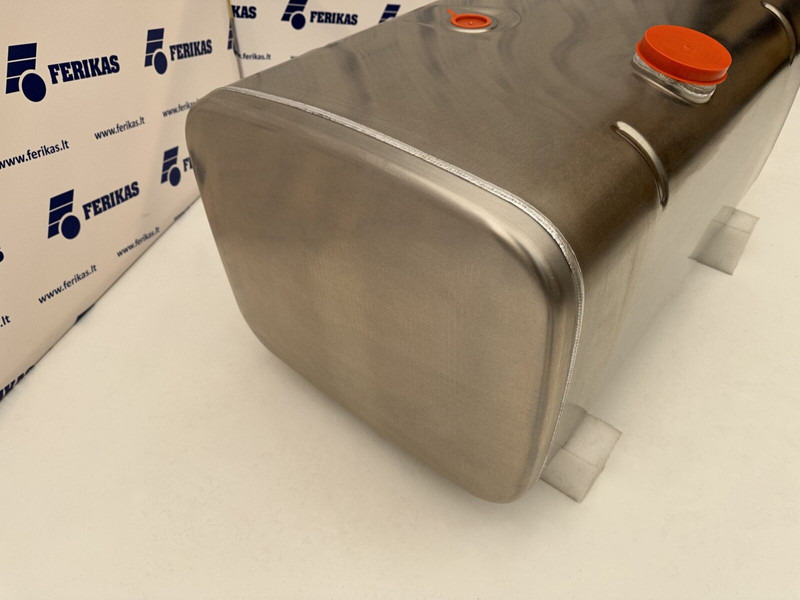 MAN New aluminum fuel tank 300L - Fuel tank for Truck: picture 2 MAN New aluminum fuel tank 300L - Fuel tank for Truck: picture 2