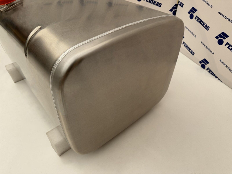 MAN New aluminum fuel tank 300L - Fuel tank for Truck: picture 3 MAN New aluminum fuel tank 300L - Fuel tank for Truck: picture 3