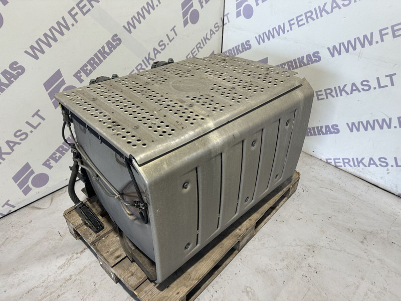 Mercedes-Benz Actros MP4 - Catalytic converter for Truck: picture 1 Mercedes-Benz Actros MP4 - Catalytic converter for Truck: picture 1