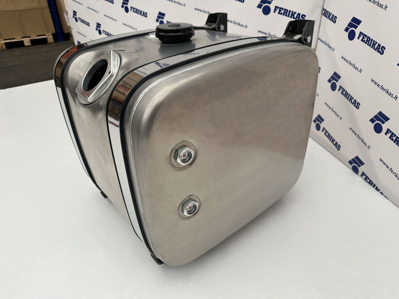 Onbekend - Hydraulic tank for Truck: picture 2 Onbekend - Hydraulic tank for Truck: picture 2