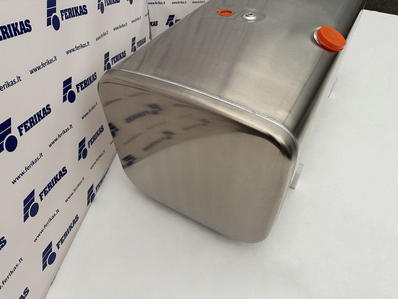 Scania New aluminum fuel tank 700L - Fuel tank for Truck: picture 3 Scania New aluminum fuel tank 700L - Fuel tank for Truck: picture 3