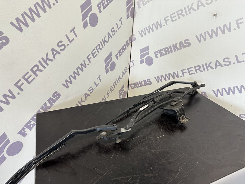 Scania RENAULT, VOLVO,MERCEDES BENZ, MAN, DAF, IVECO - Wiper for Truck: picture 1 Scania RENAULT, VOLVO,MERCEDES BENZ, MAN, DAF, IVECO - Wiper for Truck: picture 1