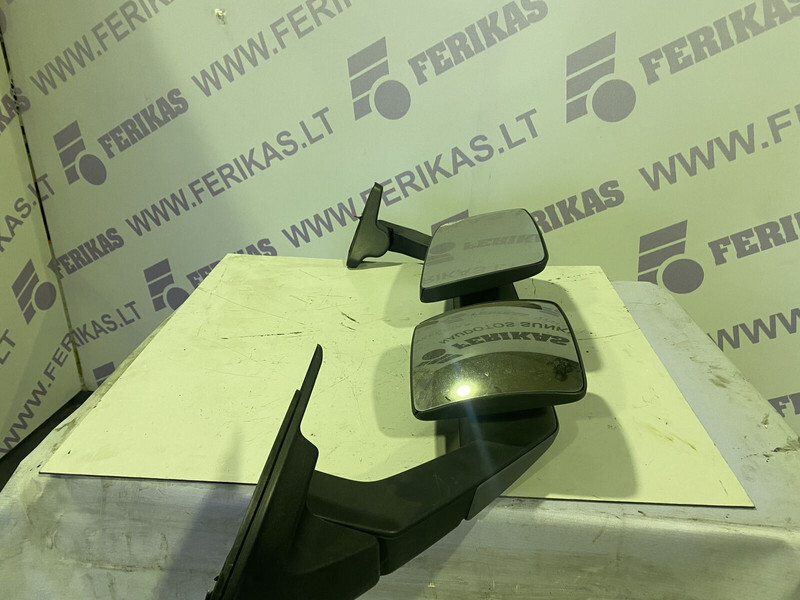 Volvo FH4 - Rear view mirror for Truck: picture 1 Volvo FH4 - Rear view mirror for Truck: picture 1