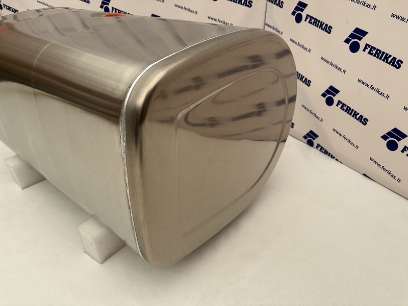 Volvo New aluminum fuel tank 315L - Fuel tank for Truck: picture 3 Volvo New aluminum fuel tank 315L - Fuel tank for Truck: picture 3