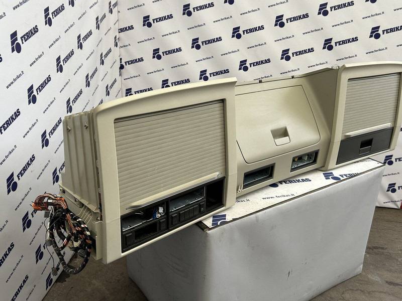 Volvo upper storage - Cab and interior for Truck: picture 2 Volvo upper storage - Cab and interior for Truck: picture 2