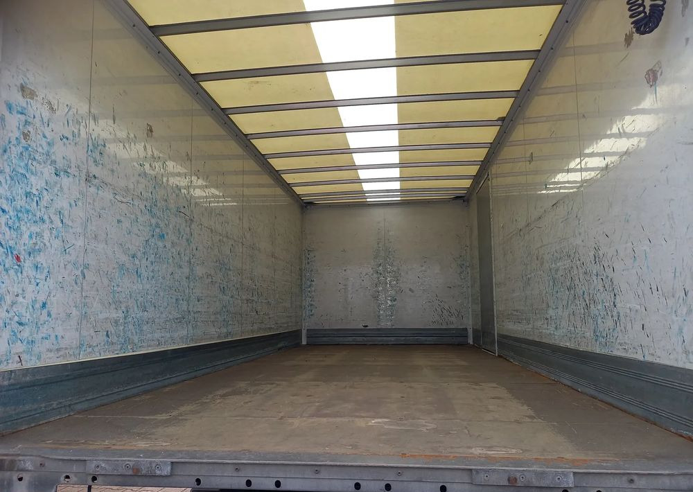 Inny ZABUDOWA KONTENER - Box truck: picture 4 Inny ZABUDOWA KONTENER - Box truck: picture 4