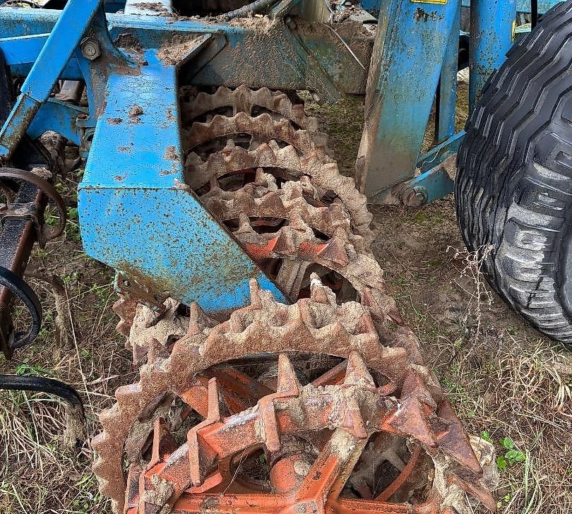 Türpisch Landmaschinen
Herr Christian Türpisch - - Soil tillage equipment: picture 2 Türpisch Landmaschinen
Herr Christian Türpisch - - Soil tillage equipment: picture 2