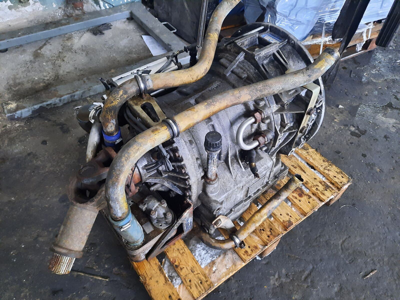 Iveco ZF 6HP604C Cursor 8. 6HP594C - Gearbox: picture 4 Iveco ZF 6HP604C Cursor 8. 6HP594C - Gearbox: picture 4
