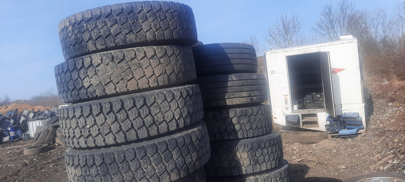 Tire for Truck Michelin 295*80R22.5 255*70 \ 275*70* 265\70R19.5: picture 7 Tire for Truck Michelin 295*80R22.5 255*70 \ 275*70* 265\70R19.5: picture 7