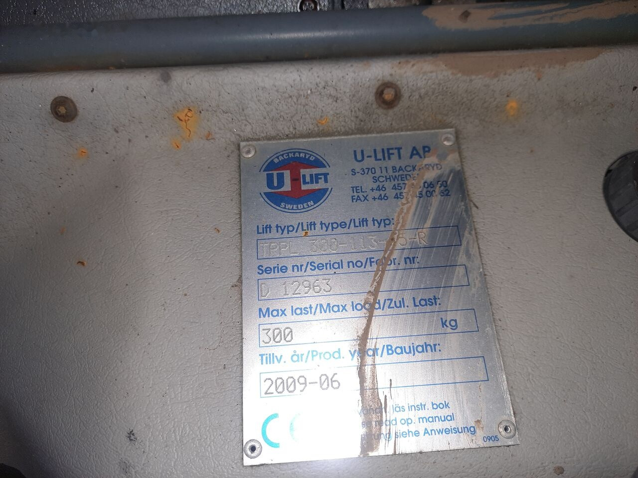U-LIFT AP S370 TRPL 300-113 Volvo - Body and exterior for Bus: picture 4 U-LIFT AP S370 TRPL 300-113 Volvo - Body and exterior for Bus: picture 4