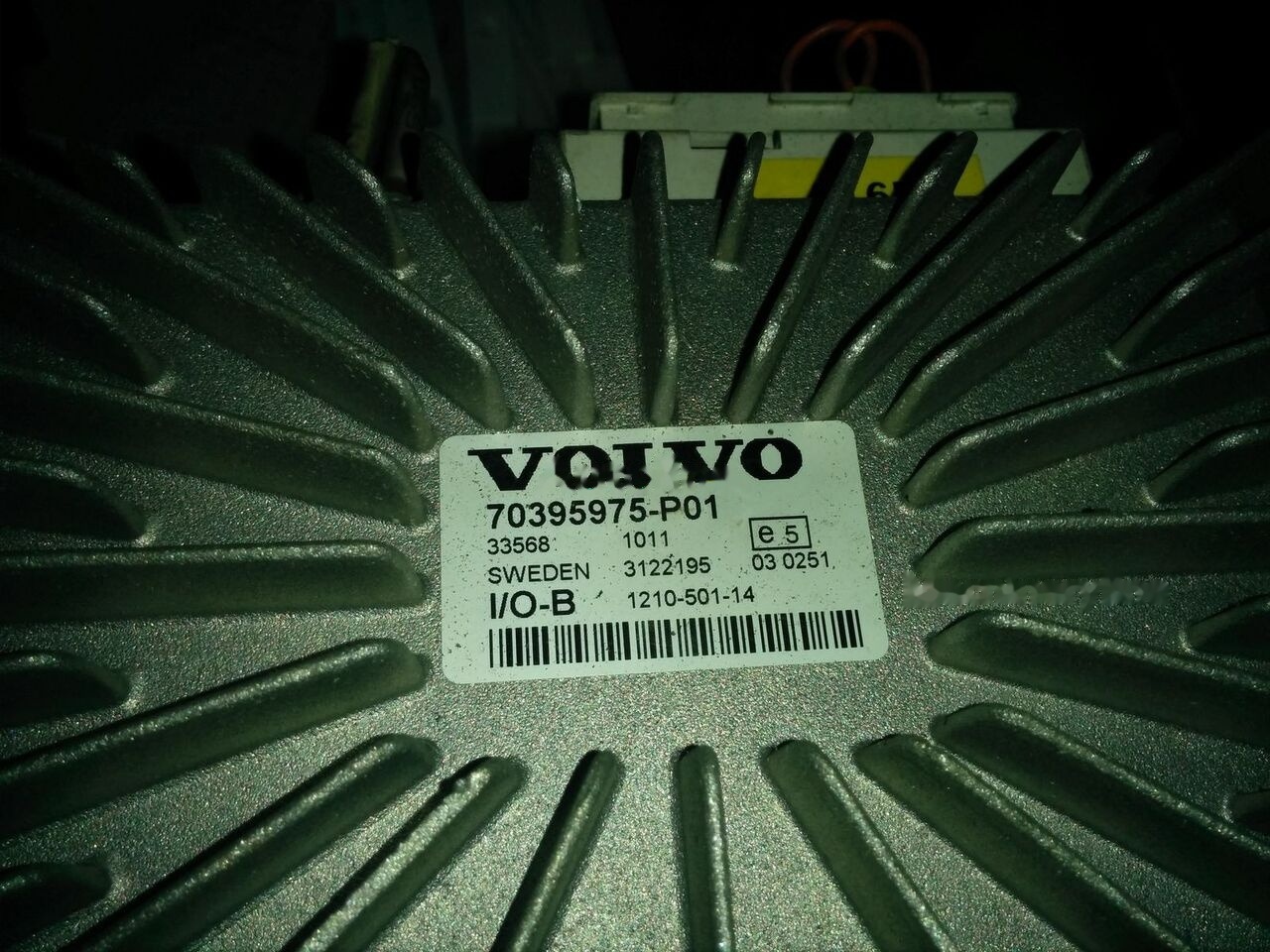 Volvo 70329277 / 70395975-P01 / 70361720-P01 / 70322237-P02 Volvo B12 - ECU for Bus: picture 2 Volvo 70329277 / 70395975-P01 / 70361720-P01 / 70322237-P02 Volvo B12 - ECU for Bus: picture 2