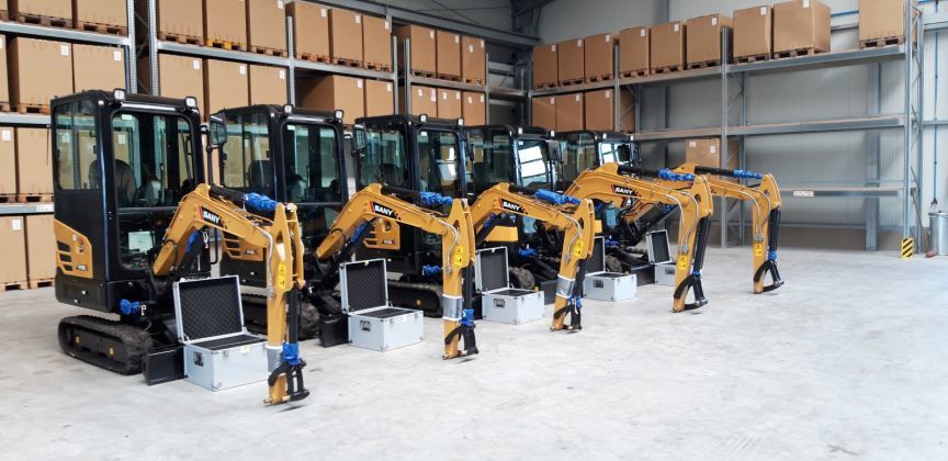 Sany SY18C SY18C - Mini excavator: picture 1 Sany SY18C SY18C - Mini excavator: picture 1