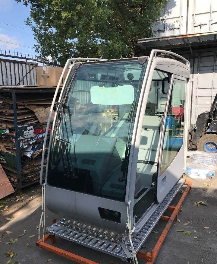 New TADANO FAUN ATF superstructure cab for TADANO FAUN ATF mobile crane - Cab for Mobile crane: picture 1 New TADANO FAUN ATF superstructure cab for TADANO FAUN ATF mobile crane - Cab for Mobile crane: picture 1