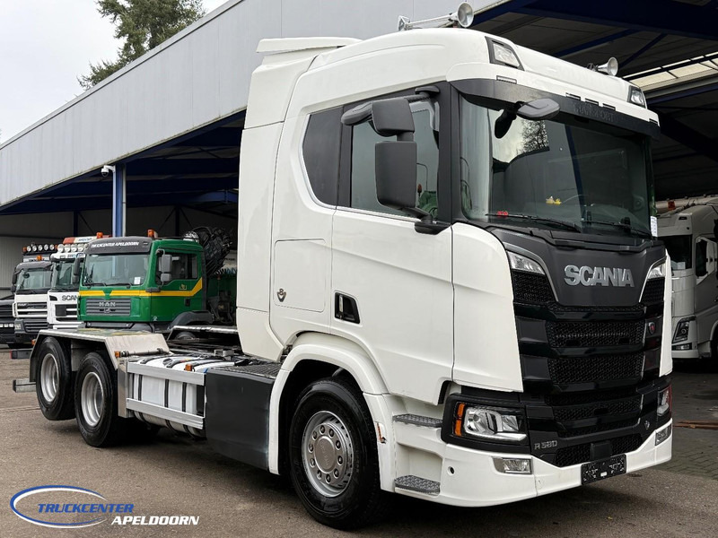 Scania R580 V8 NGS Retarder, 9000 kg Vooras, PTO, 6x2 - Cab chassis truck: picture 1 Scania R580 V8 NGS Retarder, 9000 kg Vooras, PTO, 6x2 - Cab chassis truck: picture 1