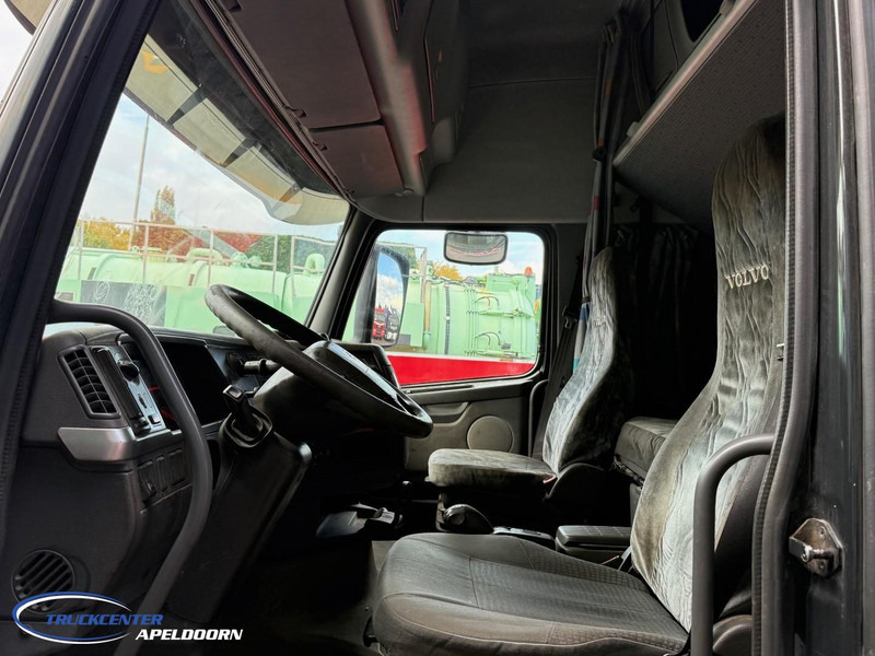 Volvo FH 12 - 460 Globetrotter XL, 770000 km! - Tractor truck: picture 5 Volvo FH 12 - 460 Globetrotter XL, 770000 km! - Tractor truck: picture 5