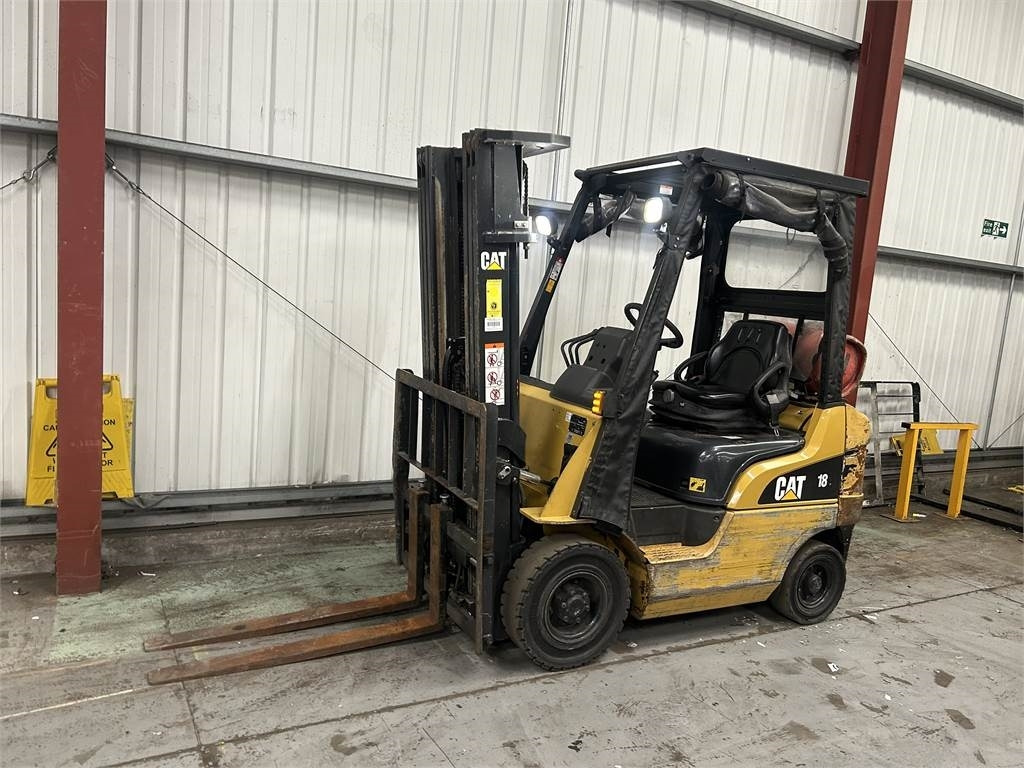 CAT GP18NT - LPG forklift: picture 2 CAT GP18NT - LPG forklift: picture 2