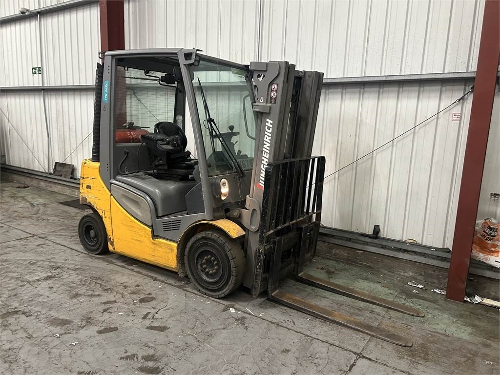 Jungheinrich TFG425S - LPG forklift: picture 4 Jungheinrich TFG425S - LPG forklift: picture 4