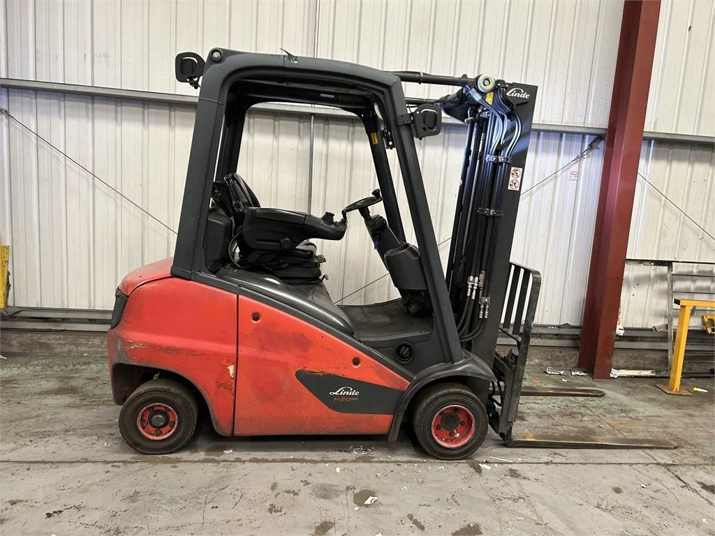Linde H20D-01 - Diesel forklift: picture 5 Linde H20D-01 - Diesel forklift: picture 5