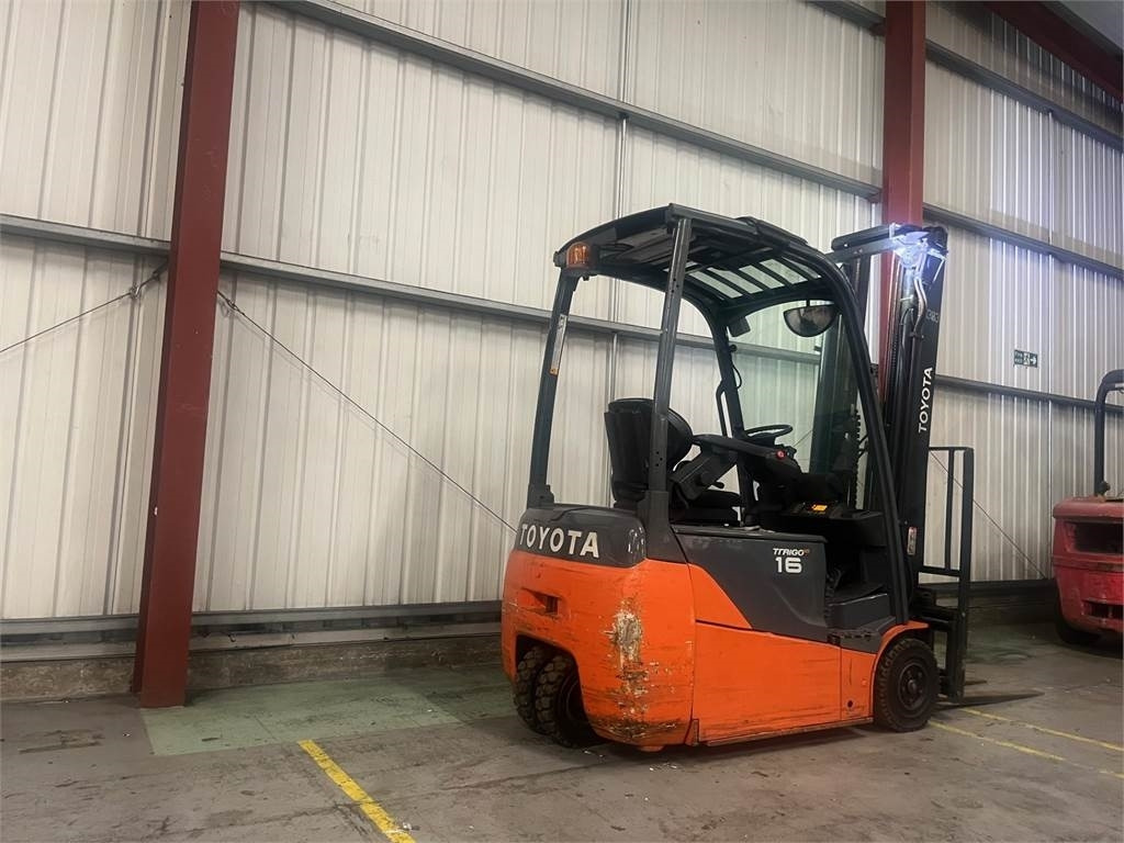 Electric forklift Toyota 8FBET16: picture 6