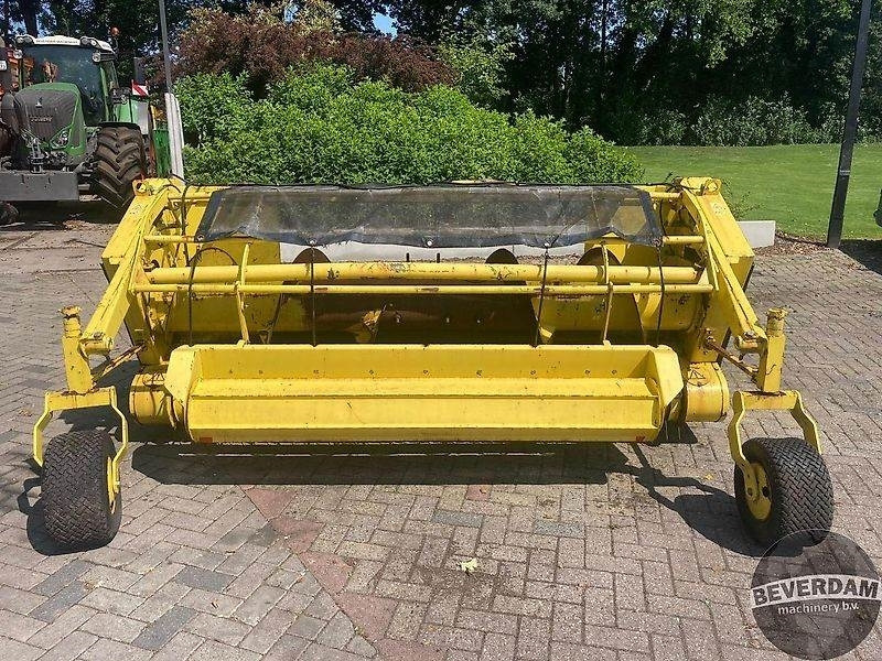 John Deere Pick-up 630A - Harvester attachment: picture 2 John Deere Pick-up 630A - Harvester attachment: picture 2