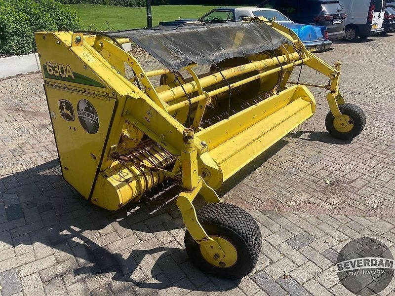 John Deere Pick-up 630A - Harvester attachment: picture 3 John Deere Pick-up 630A - Harvester attachment: picture 3