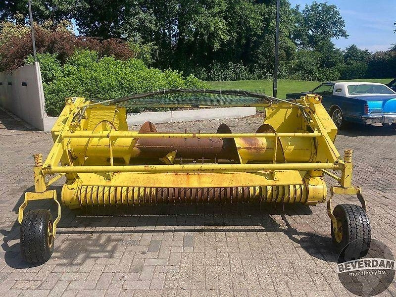 John Deere Pick-up 630B - Harvester attachment: picture 2 John Deere Pick-up 630B - Harvester attachment: picture 2
