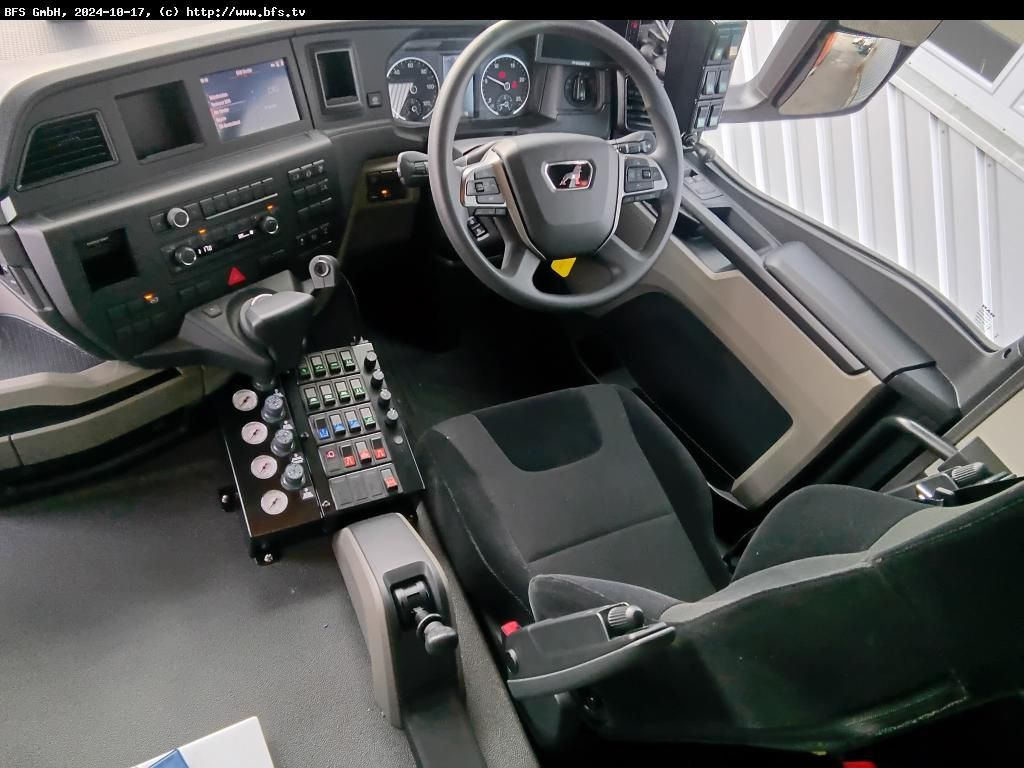 MAN TGS 18.360 4x2 BL BEAM S9000 / Bucher V90 Rotorc - Road sweeper: picture 4 MAN TGS 18.360 4x2 BL BEAM S9000 / Bucher V90 Rotorc - Road sweeper: picture 4