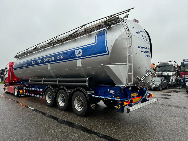 Atcomex 13 UNITS - 3 AXLE KIPPER BULK 1 COMP. 60.000 L TÜV TILL 07-2025 - Tanker semi-trailer: picture 5 Atcomex 13 UNITS - 3 AXLE KIPPER BULK 1 COMP. 60.000 L TÜV TILL 07-2025 - Tanker semi-trailer: picture 5