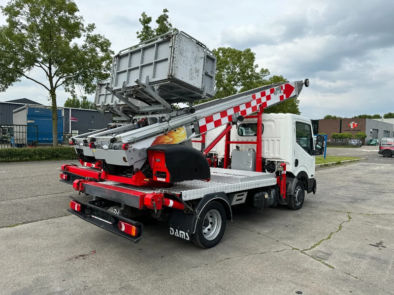 Nissan 3X UNIT CABSTAR 35.13 + LIFT 25 METER + REMOTE CONTROL EURO 6 - Commercial truck: picture 3 Nissan 3X UNIT CABSTAR 35.13 + LIFT 25 METER + REMOTE CONTROL EURO 6 - Commercial truck: picture 3