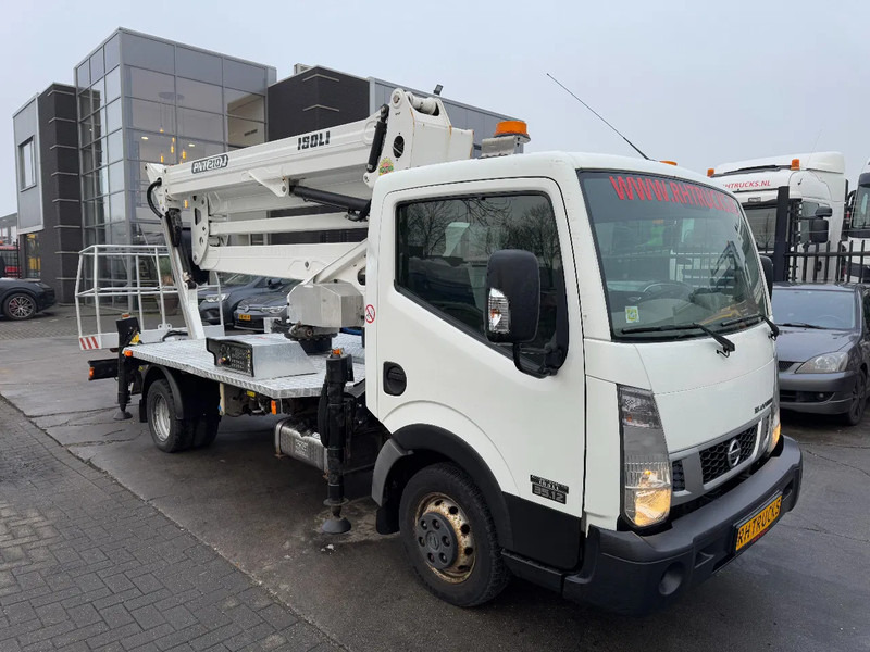 Commercial truck Nissan Cabstar 35.12 + ISOLI 21 METER AERIAL PLATFORM: picture 9 Commercial truck Nissan Cabstar 35.12 + ISOLI 21 METER AERIAL PLATFORM: picture 9